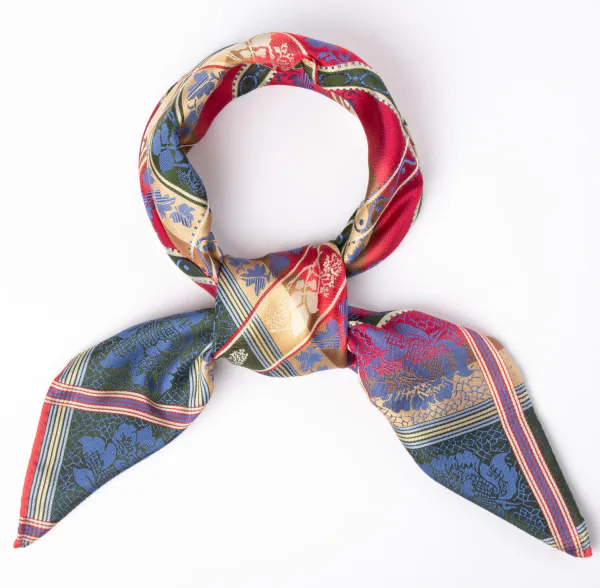 Hovedbilde Eufemia Silkeskjerf nr 031